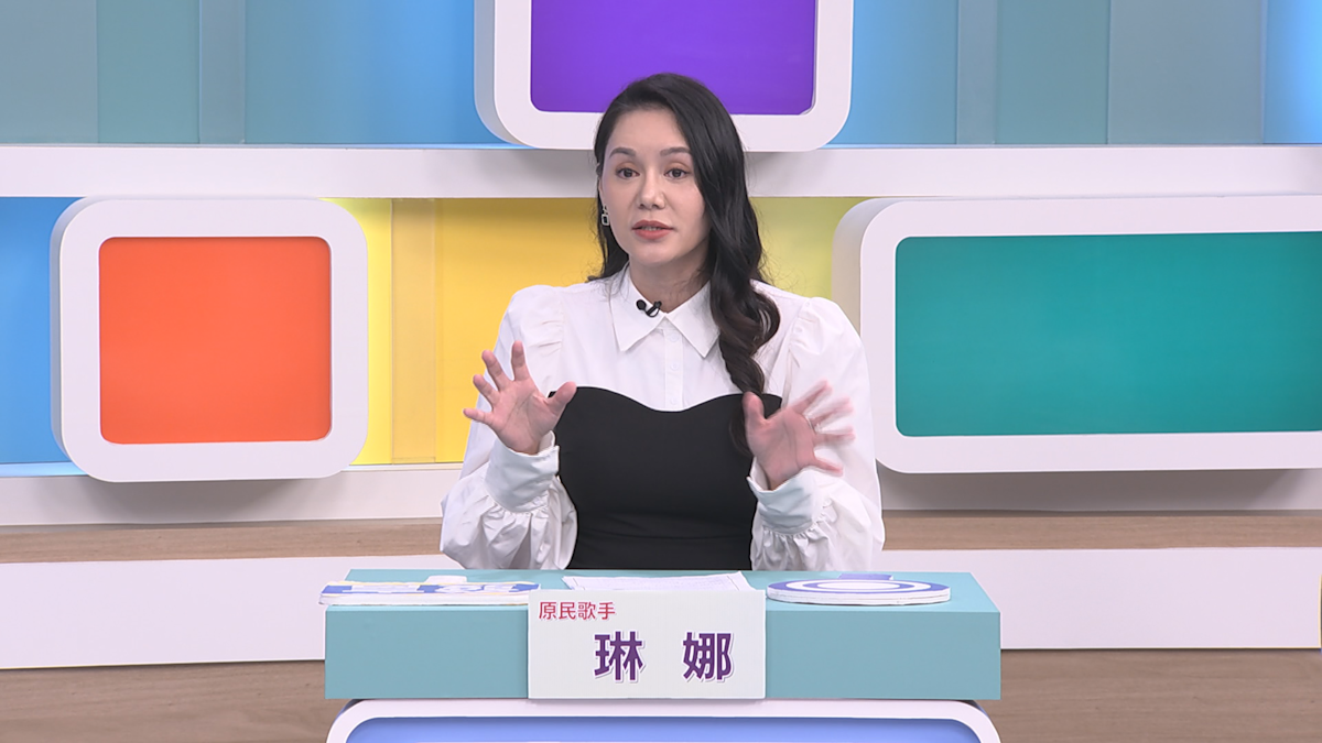 18-Year-Old Singer Pregnant, Fooled by Japanese Boyfriend's Wedding Promise